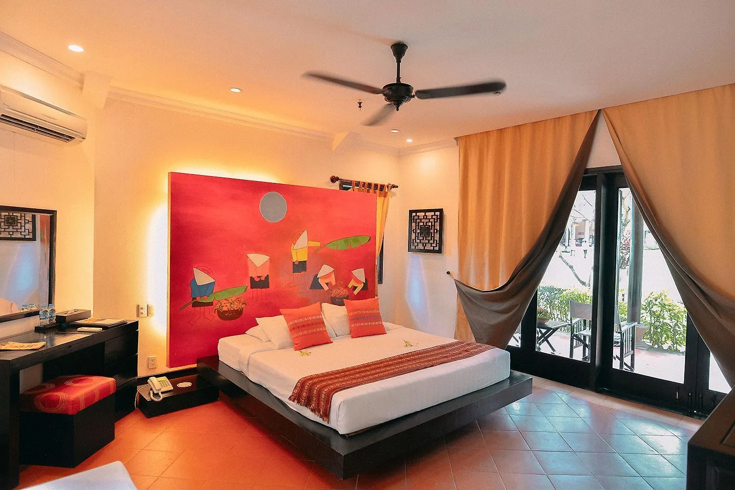 Seahorse Resort & Spa Mui Ne 4*,